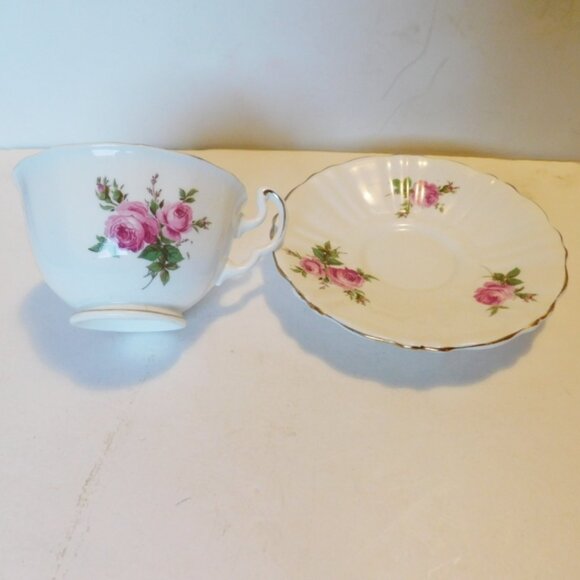 Vanderwood scalloped pink Rose cup and saucer VGU - Picture 6 of 7
